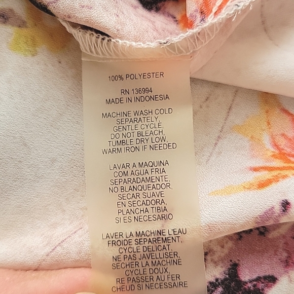 Sioni Womens Pink Floral Button Down Blouse - Size Medium - Picture 2 of 7